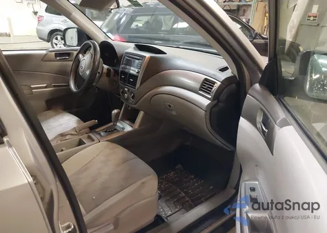 2010 Subaru Forester 2.5X Premium from USA, damaged, VIN JF2SH6CC8AH763740